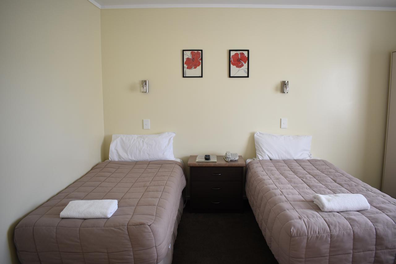 Devonwood Motel Роторуа Екстериор снимка