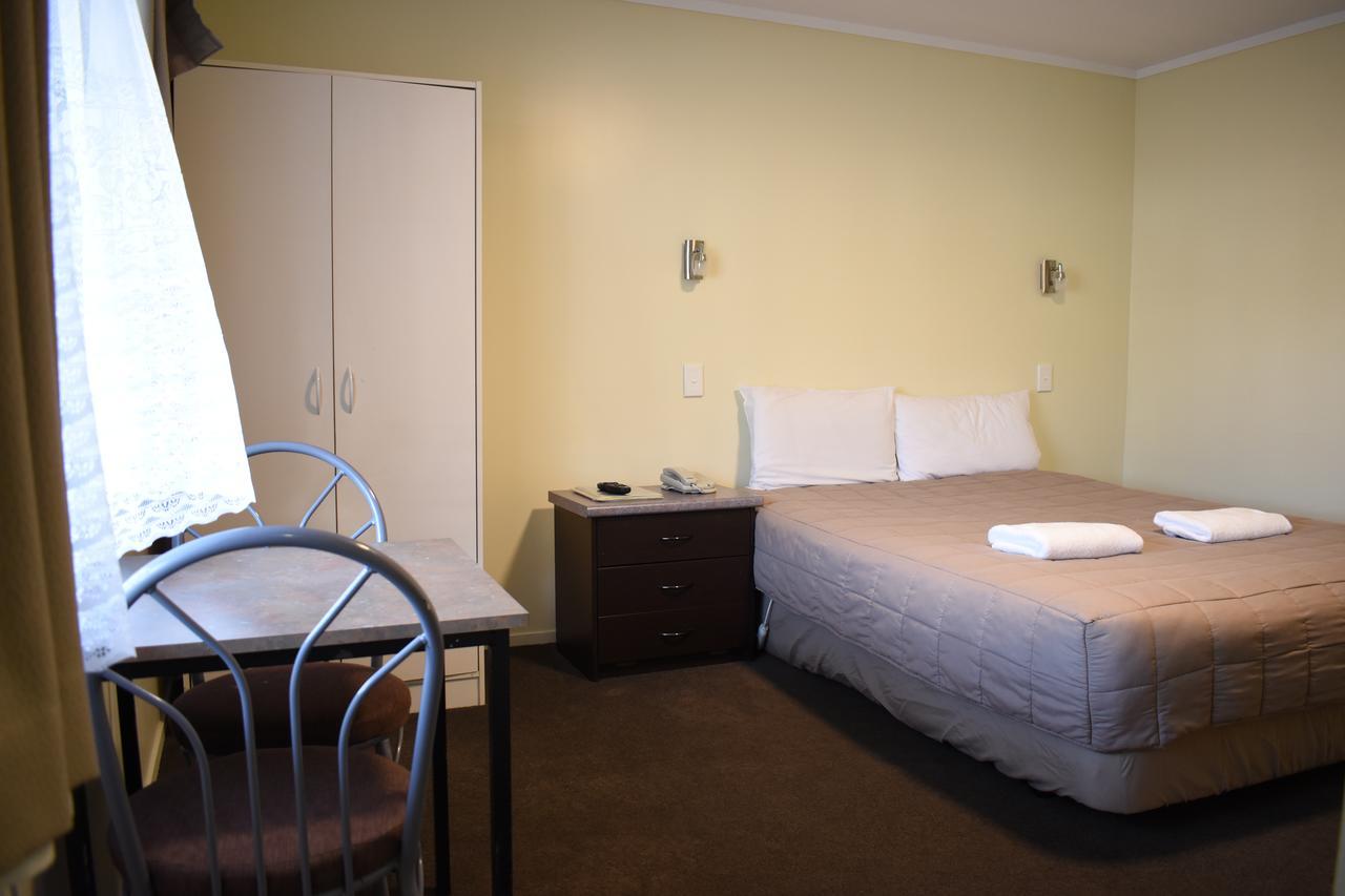 Devonwood Motel Роторуа Екстериор снимка
