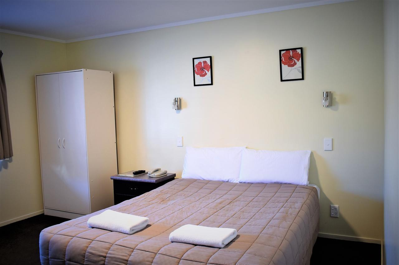 Devonwood Motel Роторуа Екстериор снимка